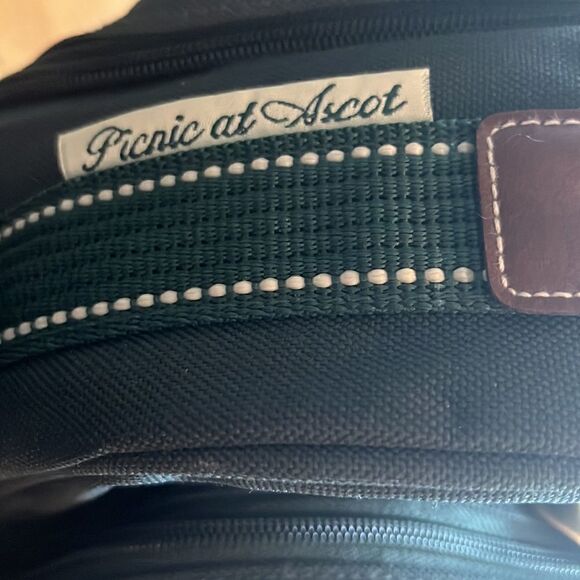 Picnic at Ascot Original Equipped 2 Person Green Picnic Backpack w/ Cooler main image 4